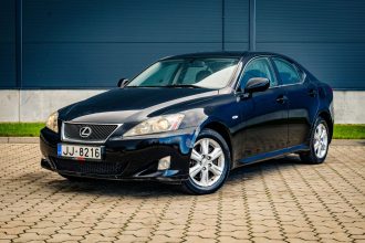 LEXUS IS 220