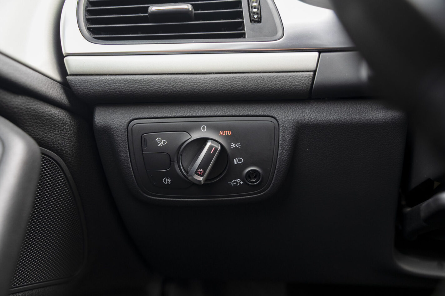 AUDI A6 AVANT QUATTRO