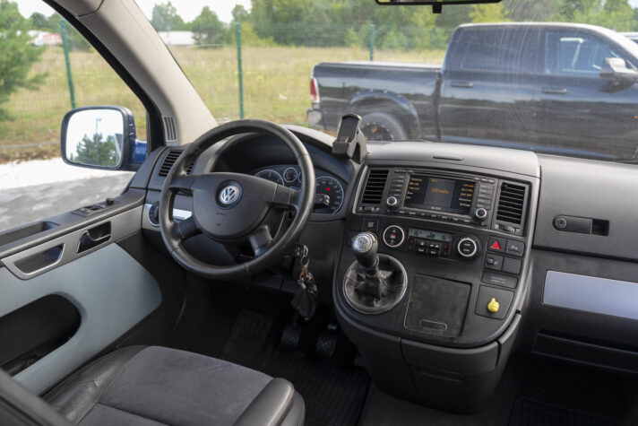 VW MULTIVAN