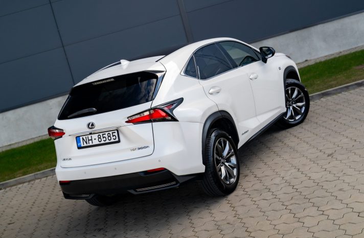 LEXUS NX300H