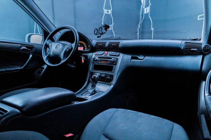 MERCEDES BENZ C 180