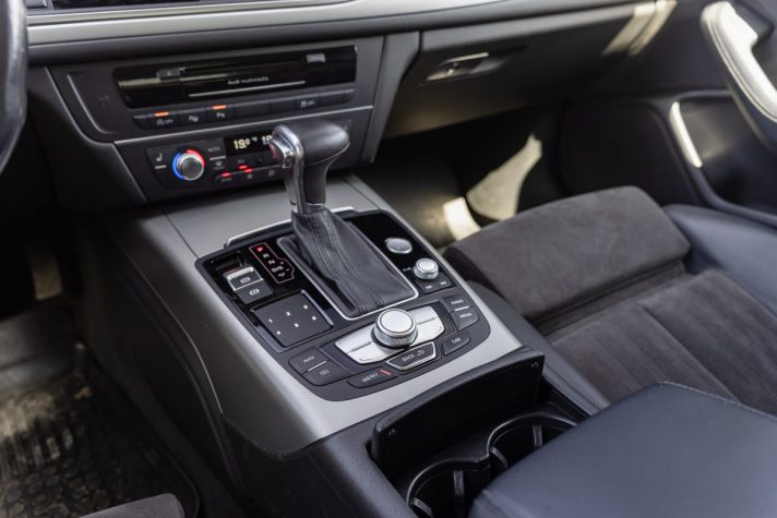 AUDI A6 LIMOUSINE QUATTRO