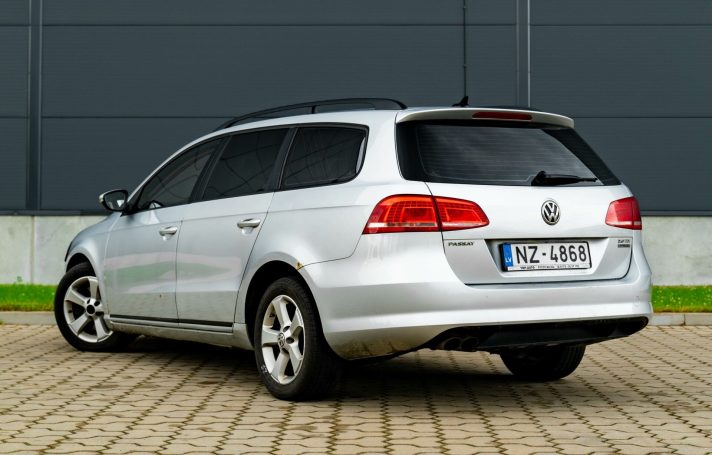 VW PASSAT