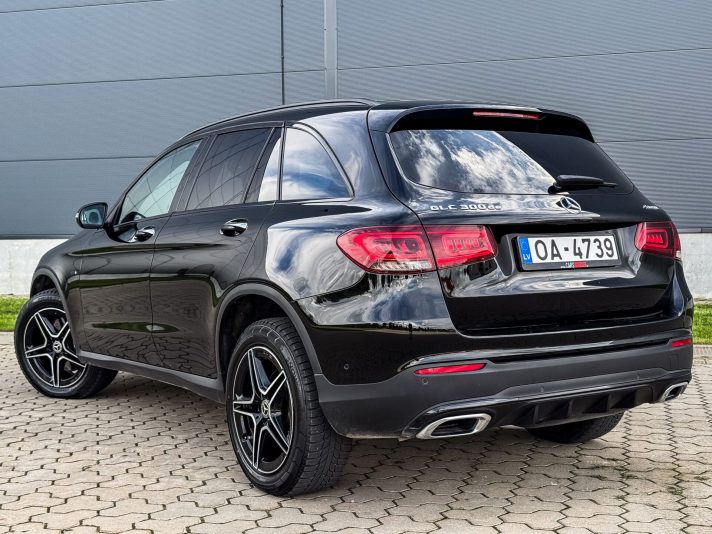 MERCEDES BENZ GLC 300 DE 4MATIC