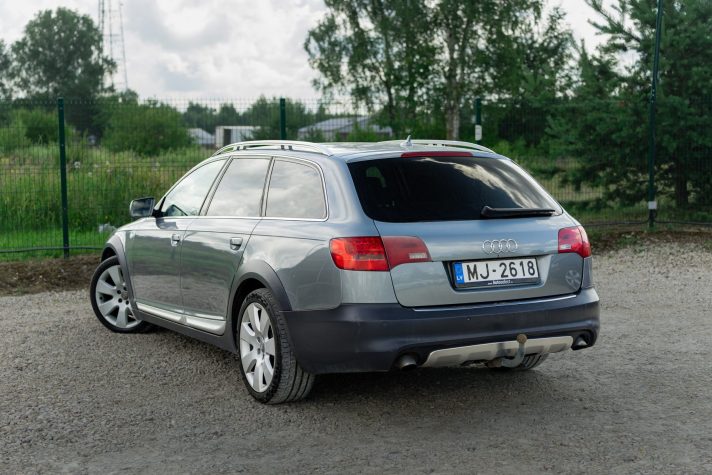 AUDI A6 ALLROAD