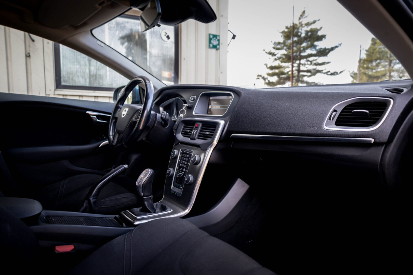 VOLVO V40