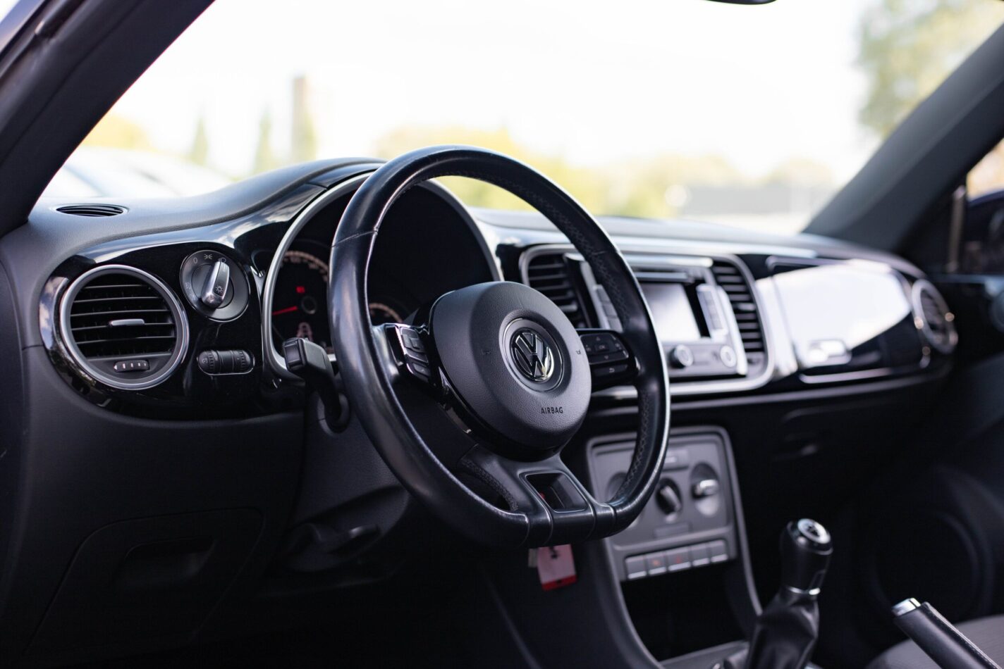 VW BEETLE