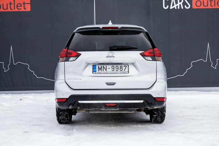 NISSAN X TRAIL