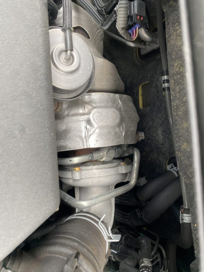 TOYOTA RAV-4 2.2D4D Automāts