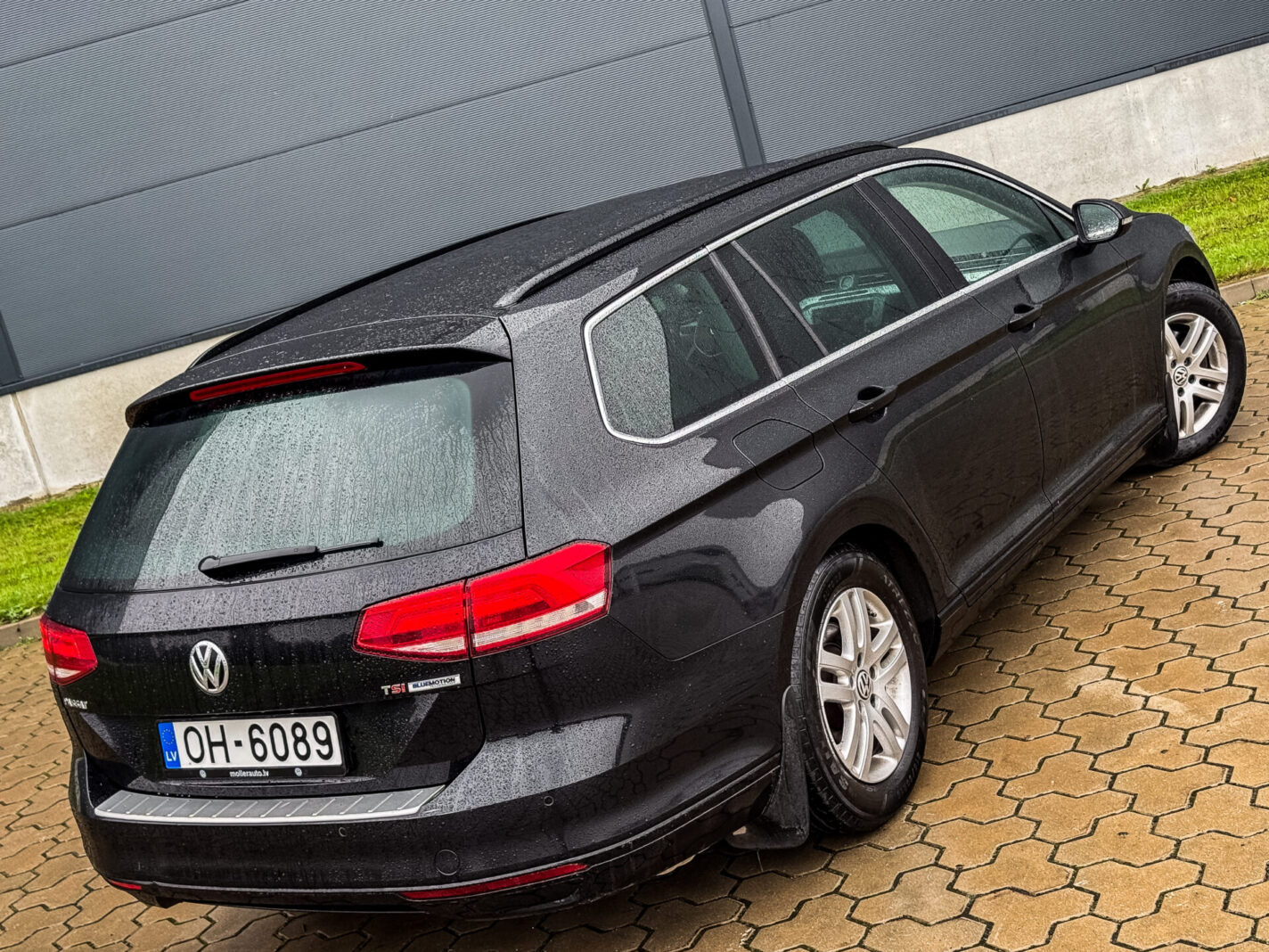 VW PASSAT