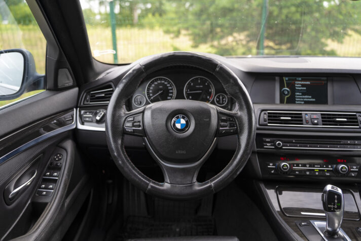 BMW 525