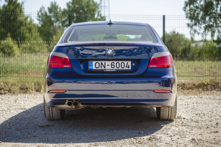 BMW 525