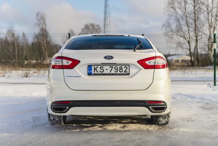 FORD MONDEO