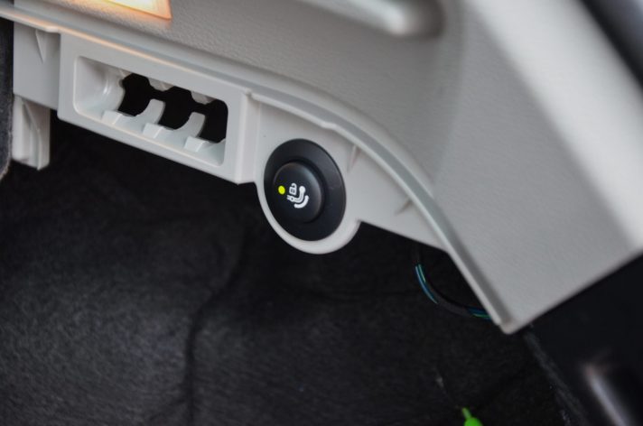 Tikko ievests. BMW X3 X-Drive ar 2.0D B47 (140Kw-190Z/s). Dīzeļa dzinēju un automātisko ātrumkārbu