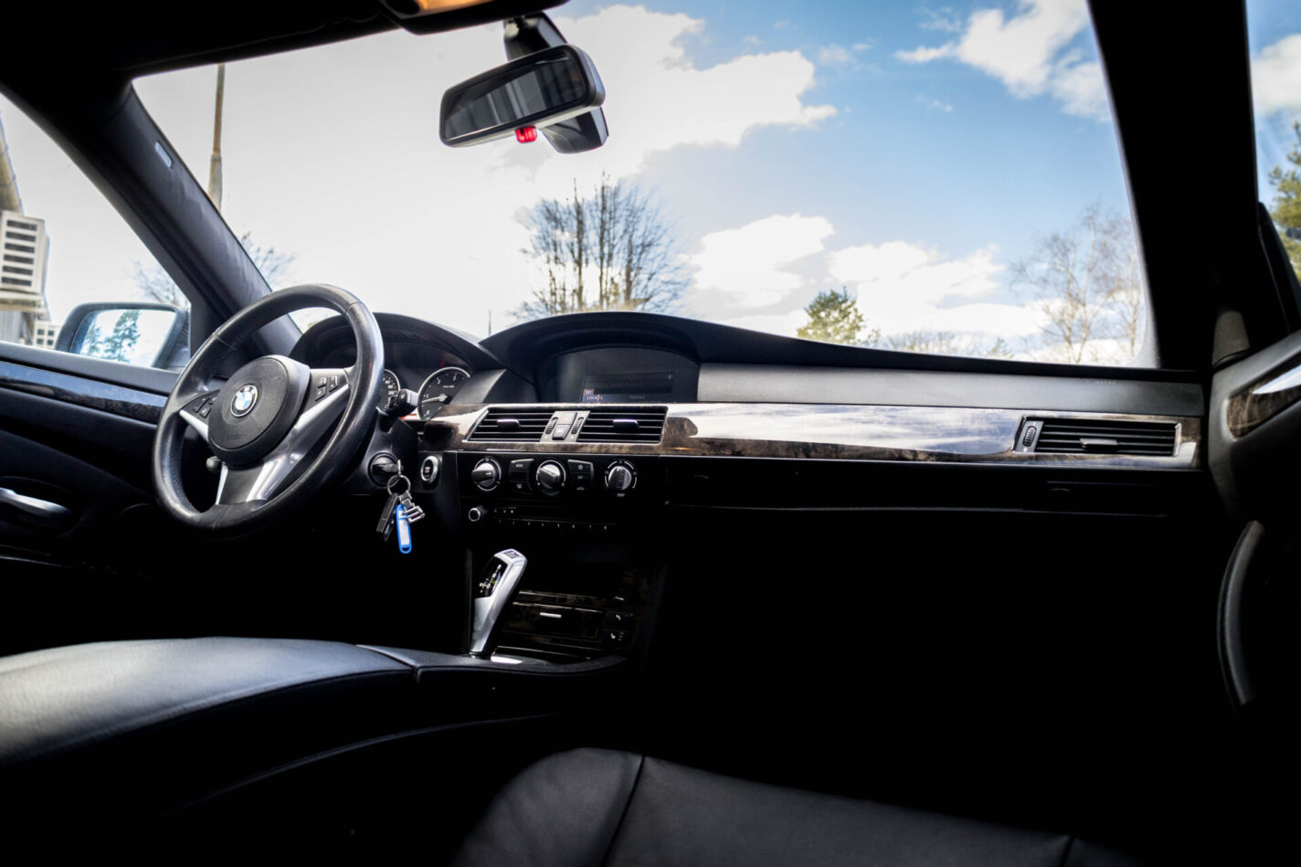 BMW 525