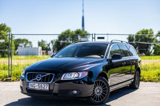 VOLVO V70
