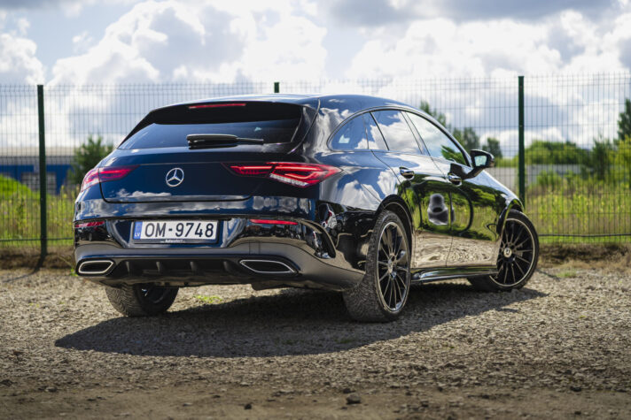 MERCEDES BENZ CLA 200D