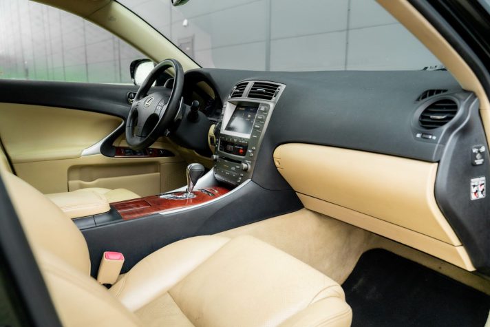 LEXUS IS 250