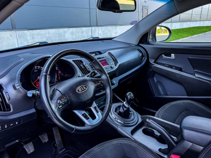 KIA SPORTAGE