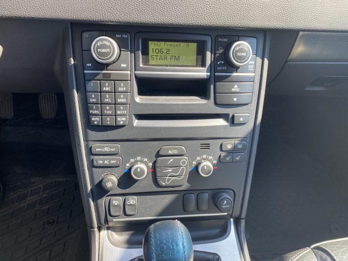 VOLVO XC-90