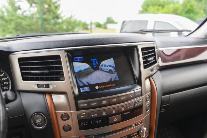 LEXUS LX 570