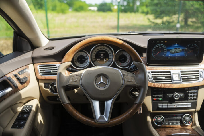 MERCEDES BENZ CLS 350