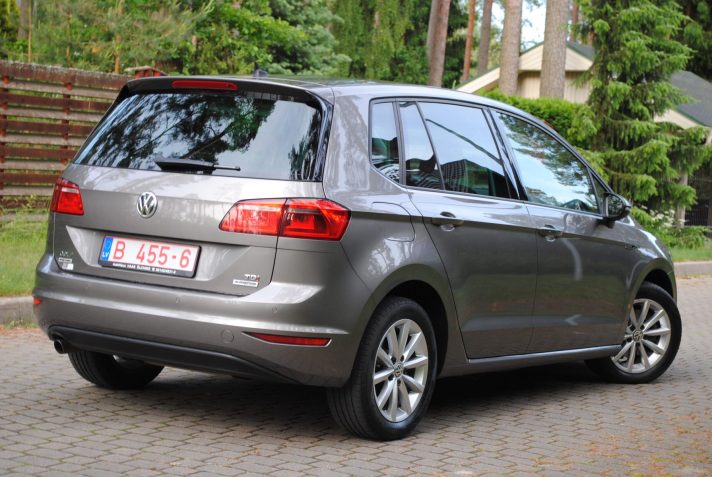 VW GOLF SPORTSVAN 1.6 TDI