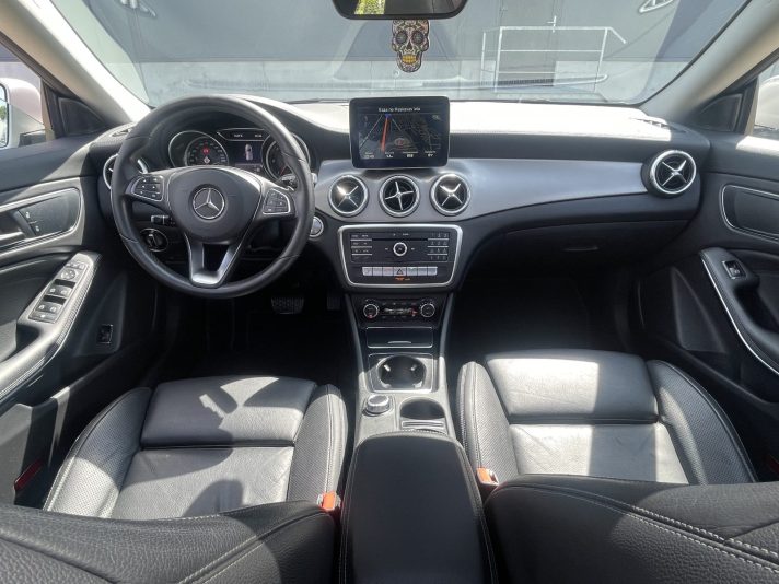 Mercedes Benz CLA 200 Dīzelis 2017 gads
