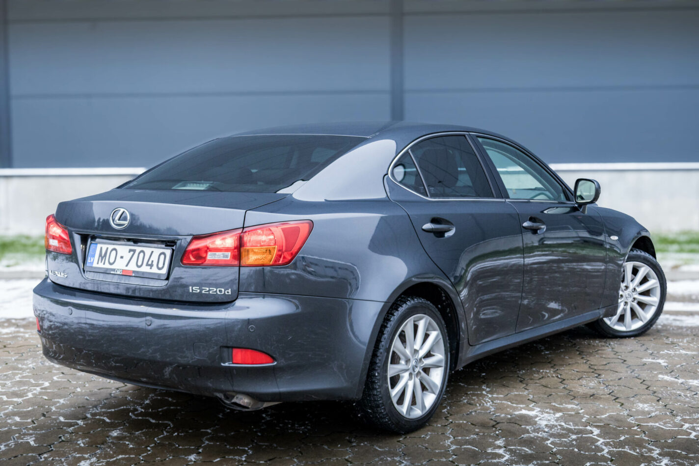 LEXUS IS 220