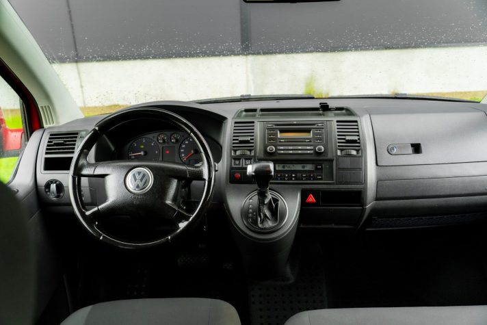 VW CARAVELLE