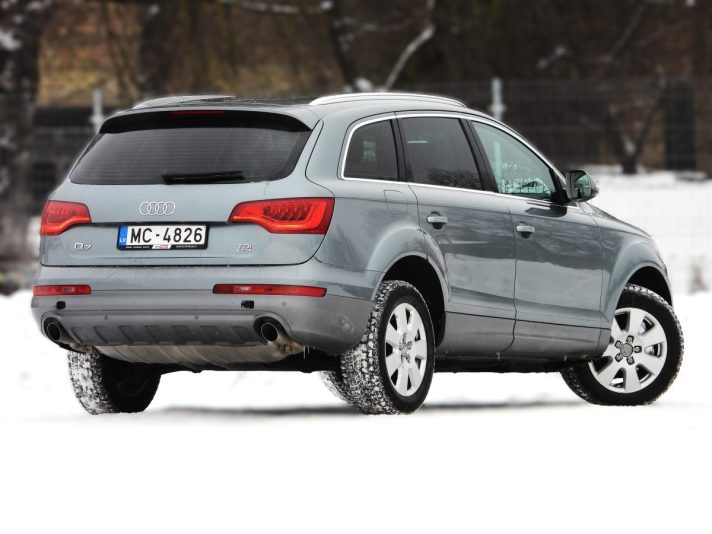 AUDI Q7