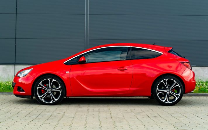 OPEL ASTRA GTC