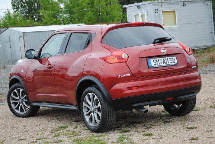 NISSAN JUKE