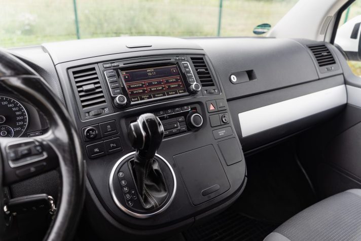 VW MULTIVAN