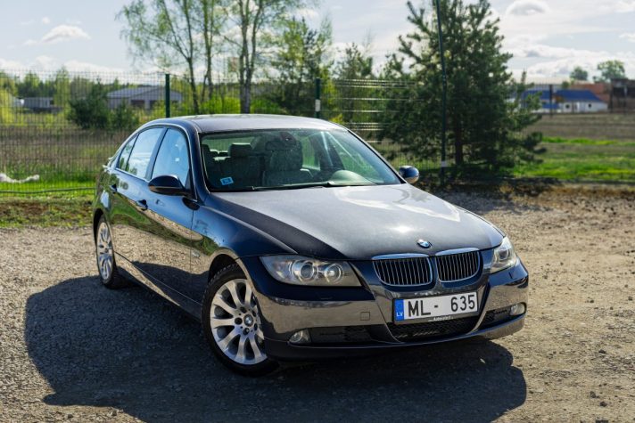 BMW 325