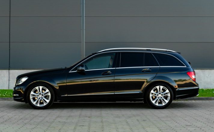 MERCEDES BENZ C220 CDI