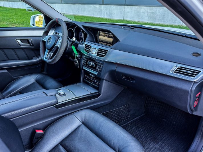 MERCEDES BENZ E250 CDI