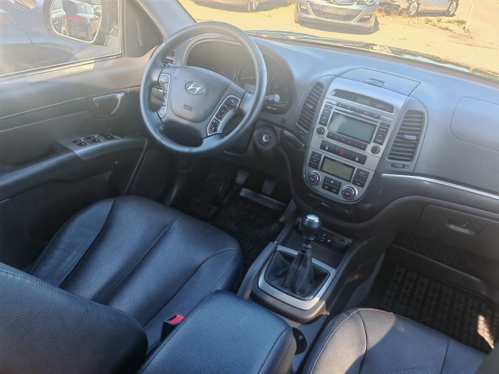 Hyundai Santa Fe 2.2 CRDi 4WD Manual, 197hp, 2012 gads.