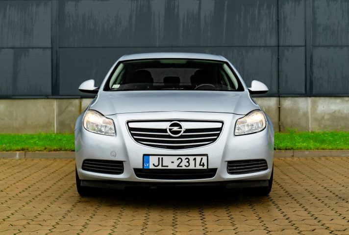 OPEL INSIGNIA