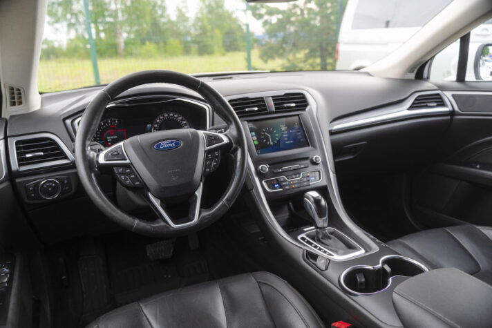FORD MONDEO