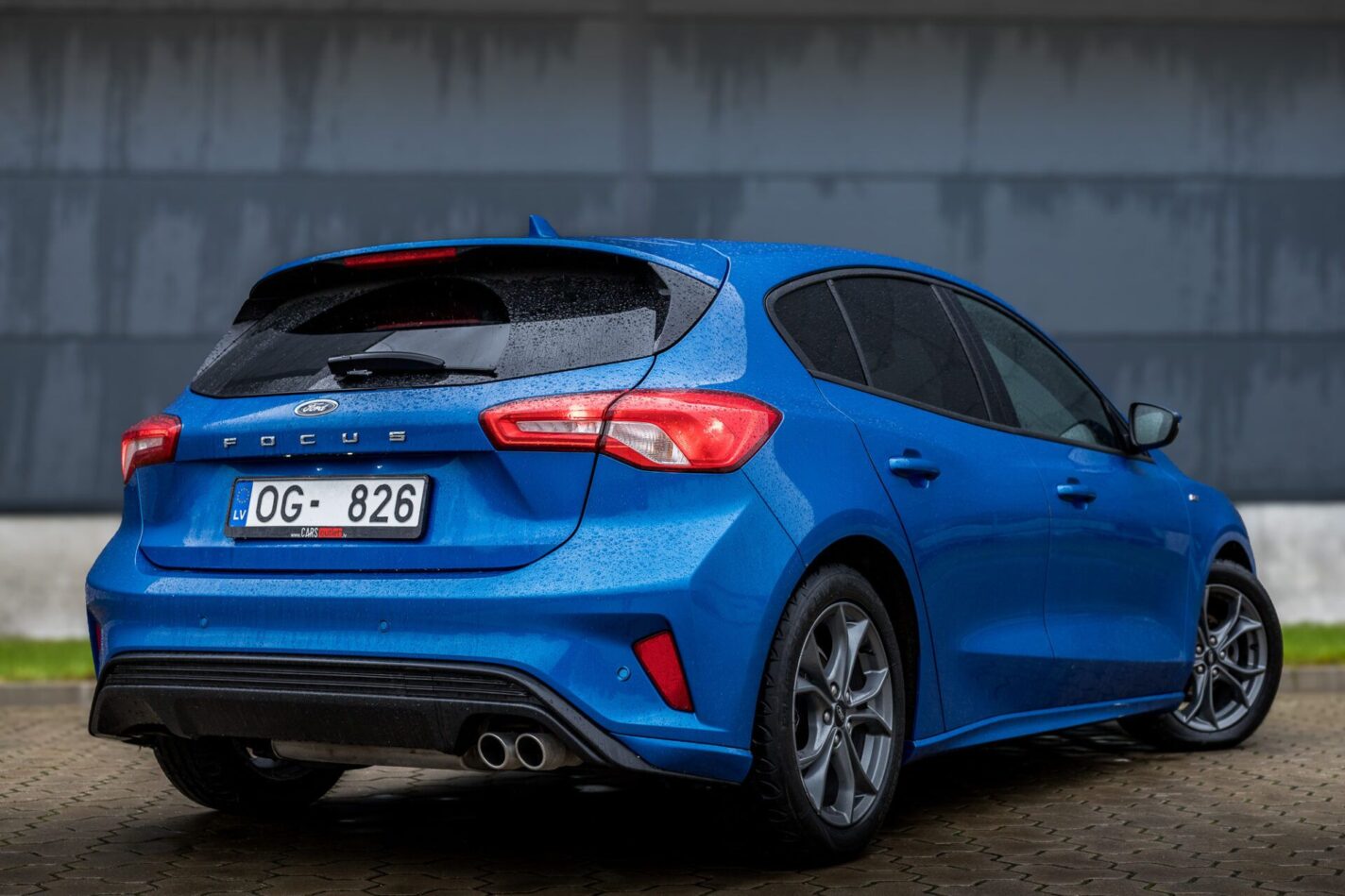 FORD FOCUS