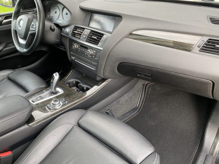 BMW X3 3.0D 180kw