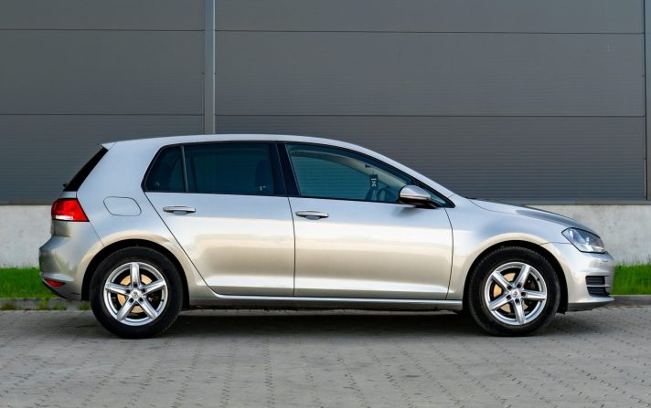 VW GOLF