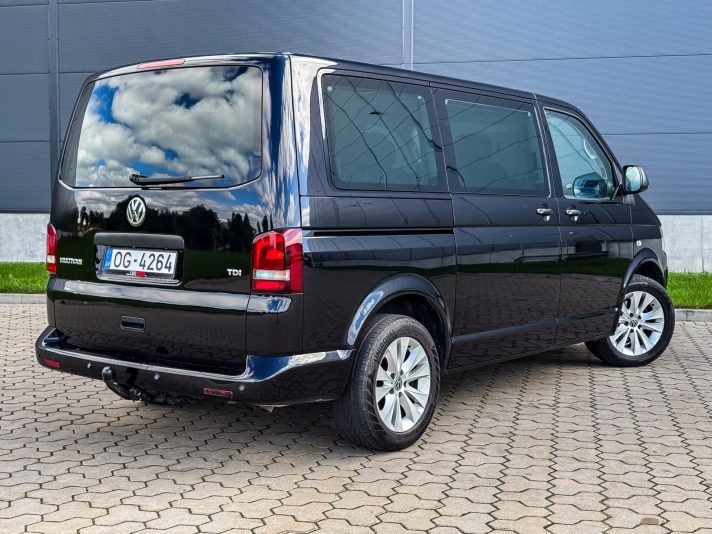 VW MULTIVAN STARTLINE
