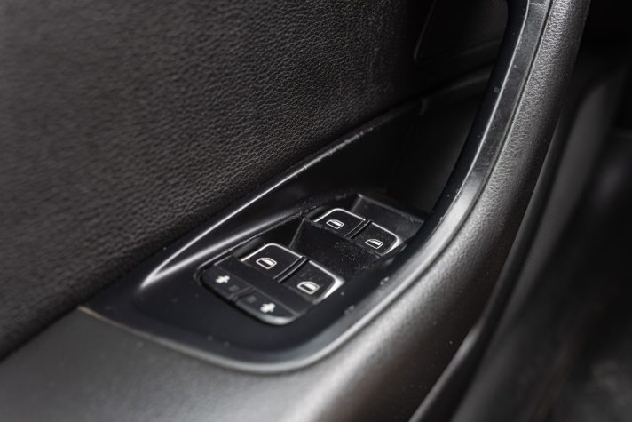 AUDI A6 LIMOUSINE