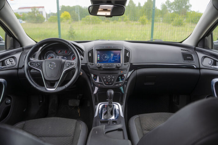 OPEL INSIGNIA SPORTS TOURER SW