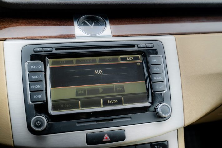 VW PASSAT