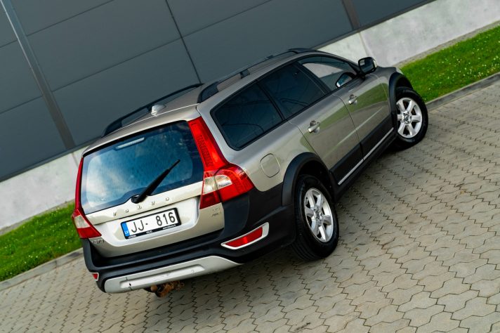 VOLVO XC70