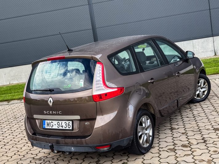 RENAULT MEGANE SCENIC