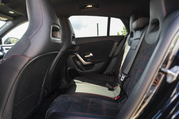 MERCEDES BENZ CLA 200D